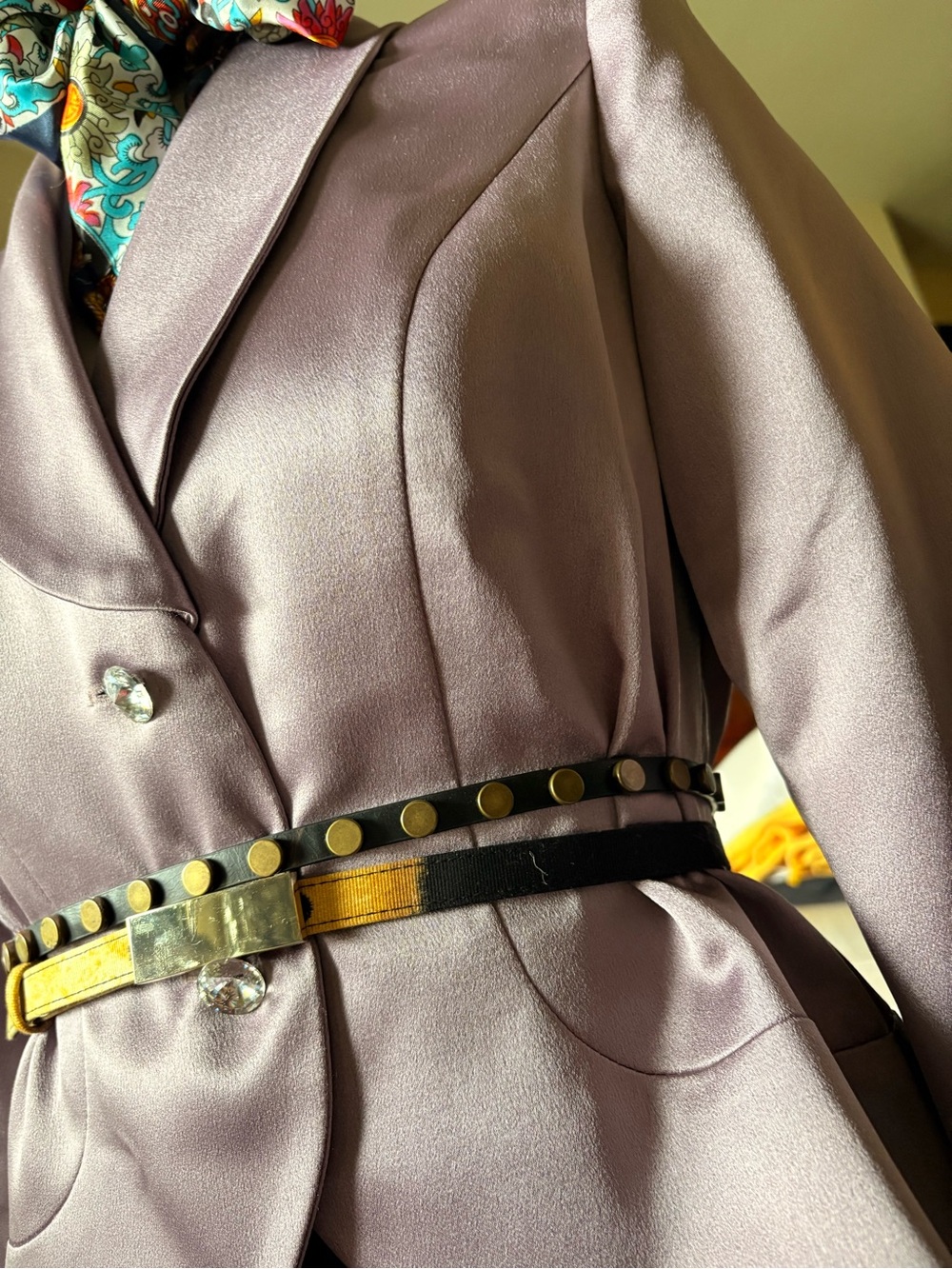 Vintage-Inspired Lavender Satin Blazer,  Studded Belt, Bebe Skirt, Scarf 🧣Combo